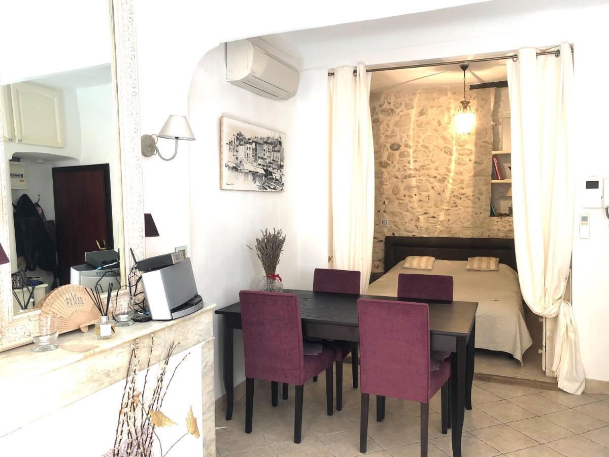 Appartement De Charme Au Coeur De Сен Тропе Екстериор снимка