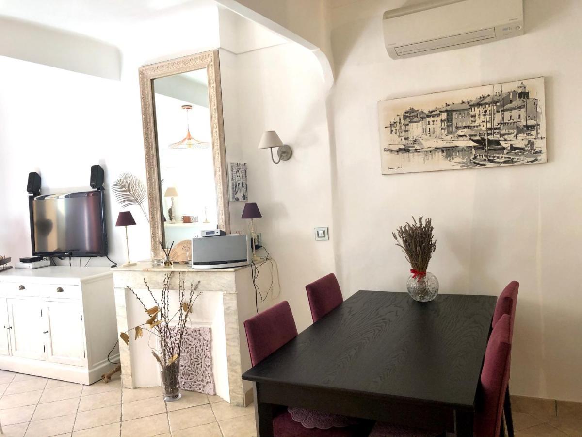 Appartement De Charme Au Coeur De Сен Тропе Екстериор снимка