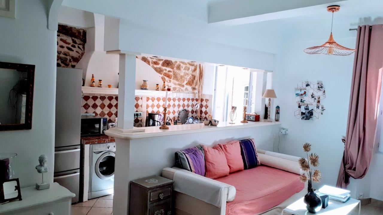 Appartement De Charme Au Coeur De Сен Тропе Екстериор снимка