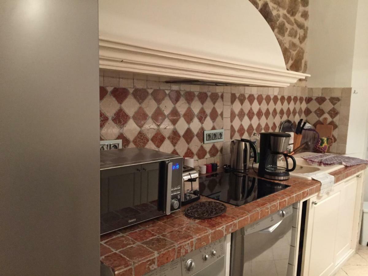 Appartement De Charme Au Coeur De Сен Тропе Екстериор снимка